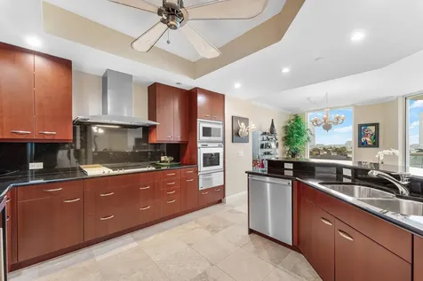 6000 Island Boulevard Aventura FL 33160