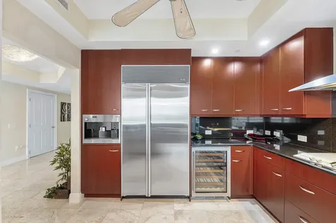 6000 Island Boulevard Aventura FL 33160