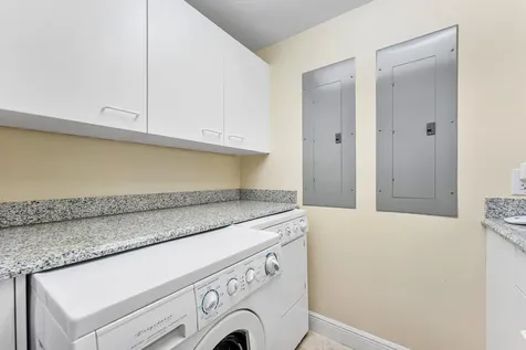 6000 Island Boulevard Aventura FL 33160