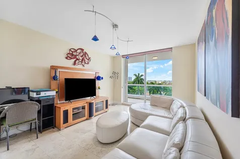 6000 Island Boulevard Aventura FL 33160