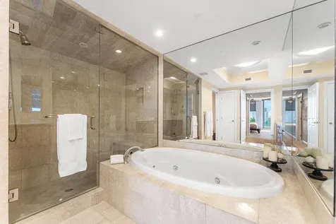 6000 Island Boulevard Aventura FL 33160