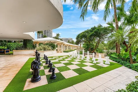6000 Island Boulevard Aventura FL 33160