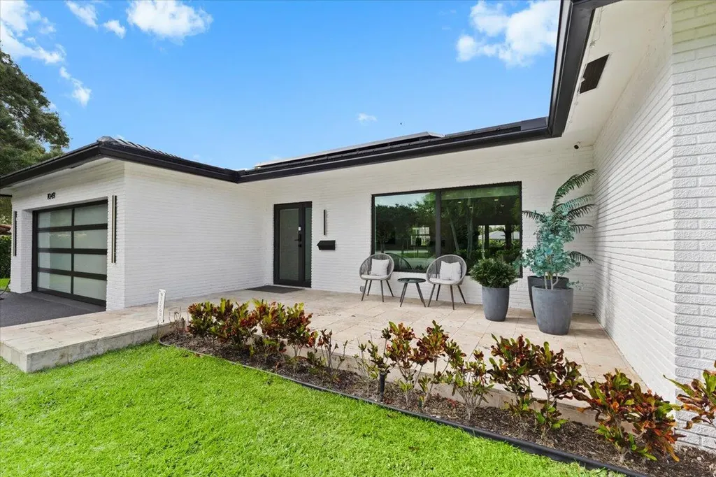 1049 W Palmetto Park Road Boca Raton FL 33486