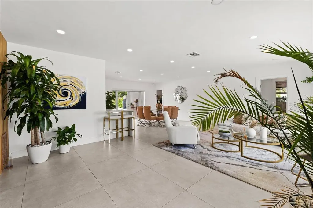 1049 W Palmetto Park Road Boca Raton FL 33486
