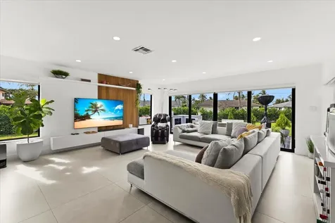 1049 W Palmetto Park Road Boca Raton FL 33486
