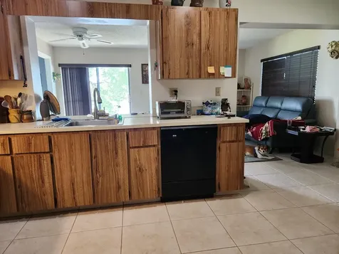 9713 NW 75th Court Tamarac FL 33321
