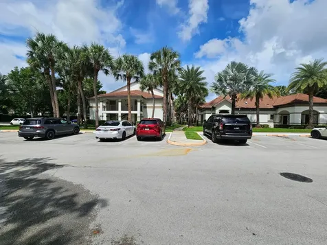 630 S Park Road Hollywood FL 33021