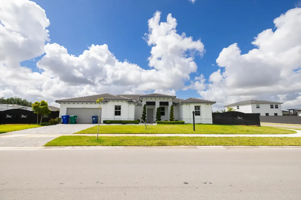 16910 SW 288th Terrace Homestead FL 33030