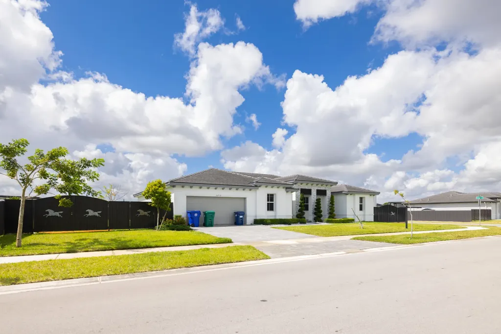 16910 SW 288th Terrace Homestead FL 33030
