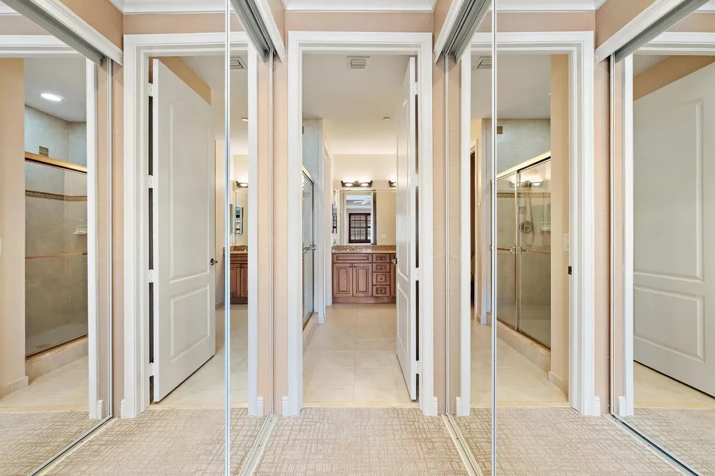 5013 W Vine Cliff Way W Palm Beach Gardens FL 33418