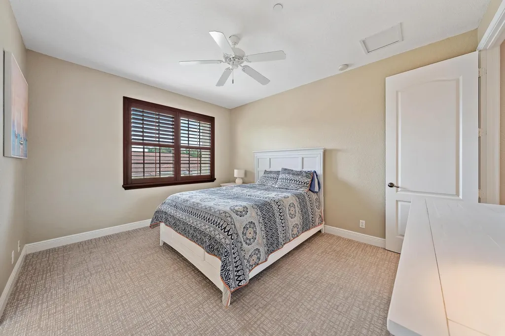 5013 W Vine Cliff Way W Palm Beach Gardens FL 33418