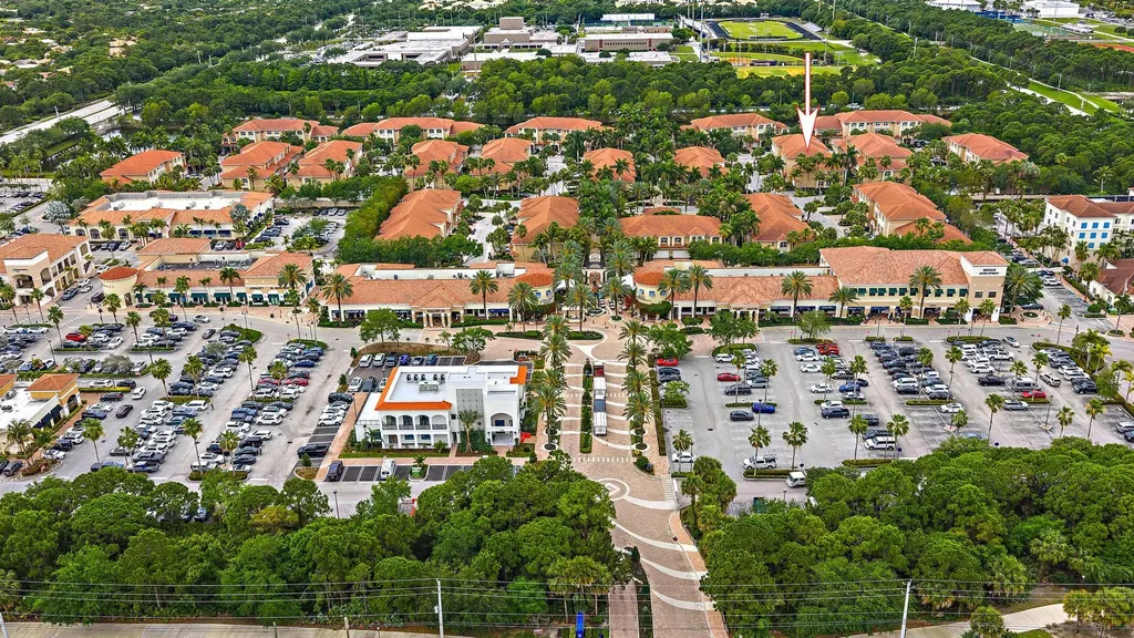 5013 W Vine Cliff Way W Palm Beach Gardens FL 33418