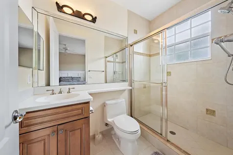 5013 W Vine Cliff Way W Palm Beach Gardens FL 33418