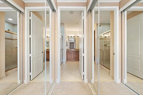 5013 W Vine Cliff Way W Palm Beach Gardens FL 33418