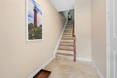 5013 W Vine Cliff Way W Palm Beach Gardens FL 33418