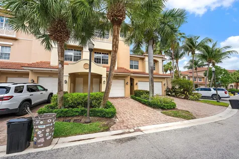 5013 W Vine Cliff Way W Palm Beach Gardens FL 33418