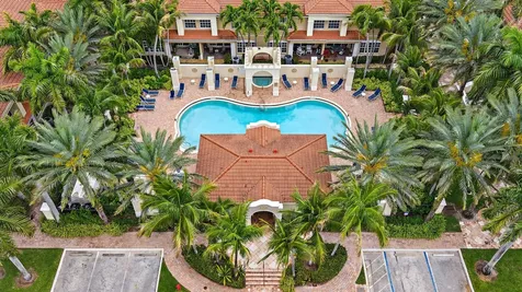 5013 W Vine Cliff Way W Palm Beach Gardens FL 33418