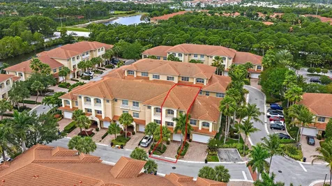 5013 W Vine Cliff Way W Palm Beach Gardens FL 33418