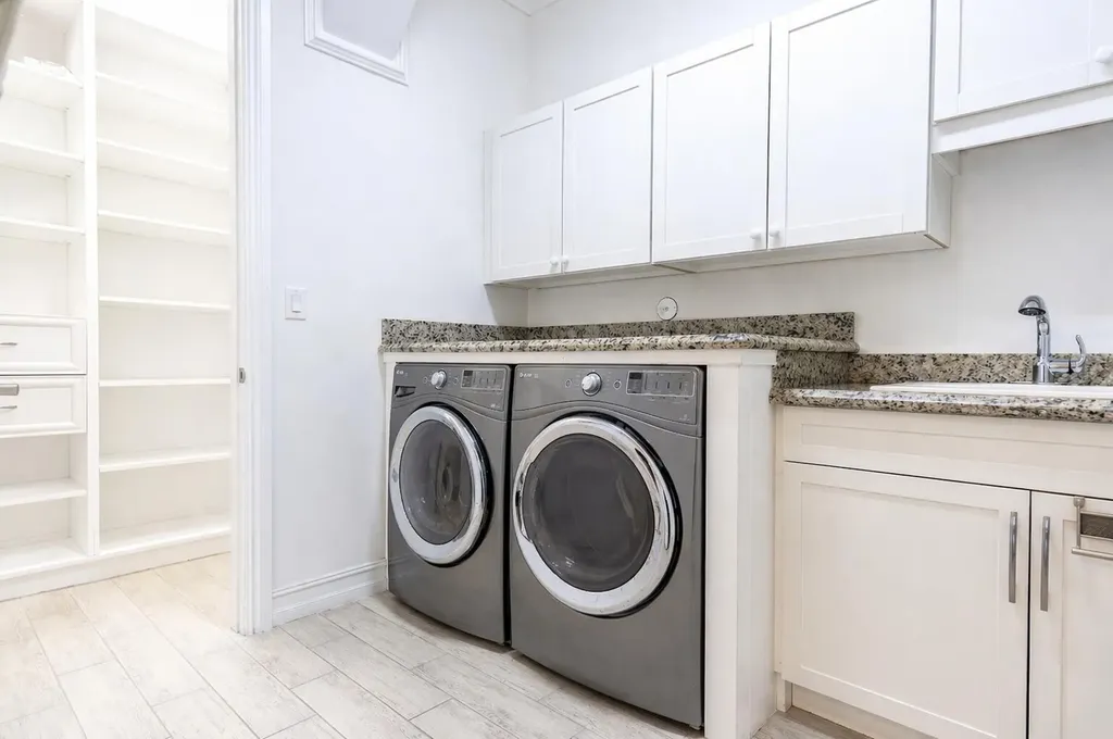 8680 W Watercrest Circle Circle W Parkland FL 33076