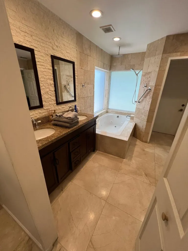 9664 W Lake Court Boca Raton FL 33434