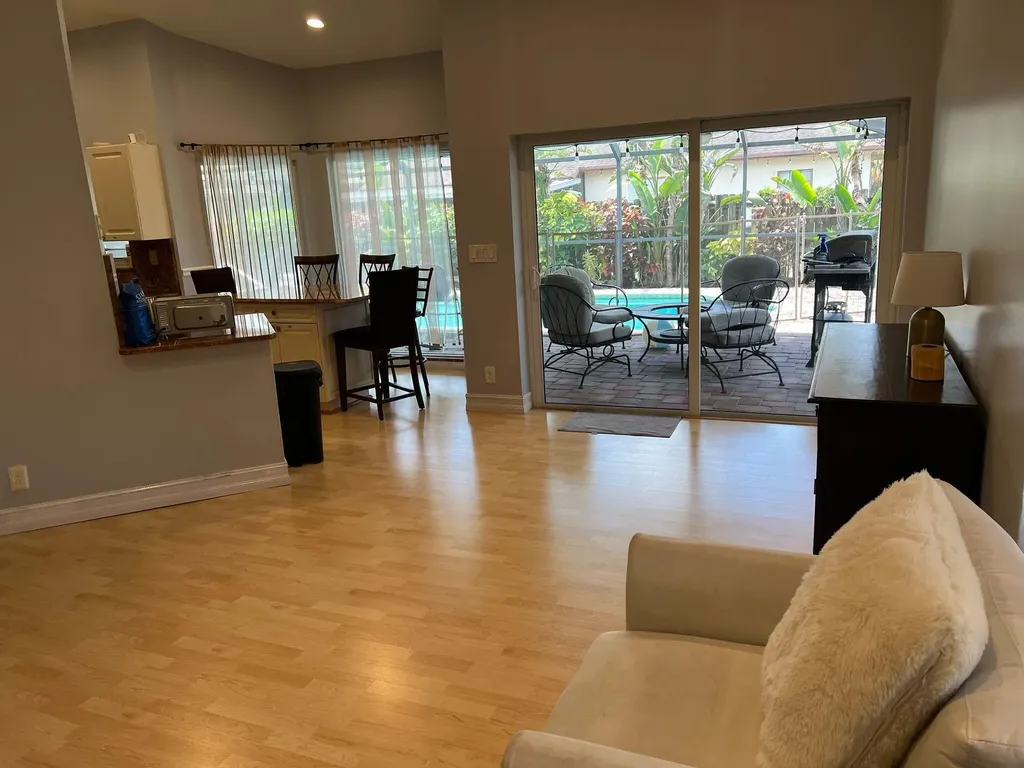 9664 W Lake Court Boca Raton FL 33434