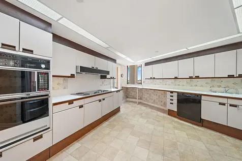 100 Lakeshore Drive North Palm Beach FL 33408