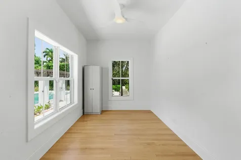 1615 Monroe Street Hollywood FL 33020