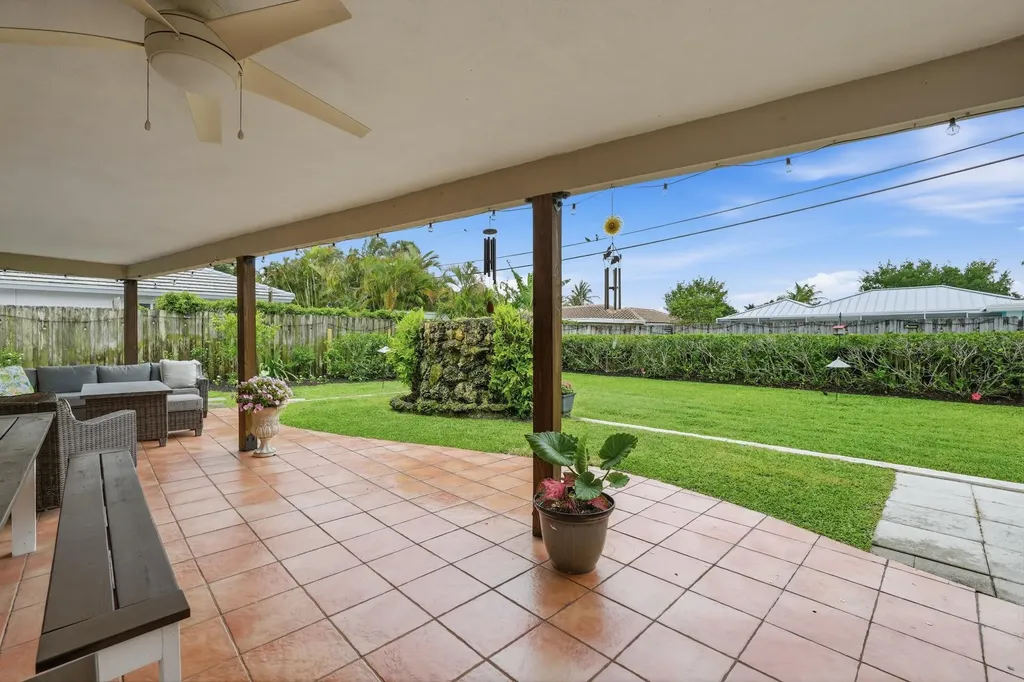 1165 SW 12th Road Boca Raton FL 33486