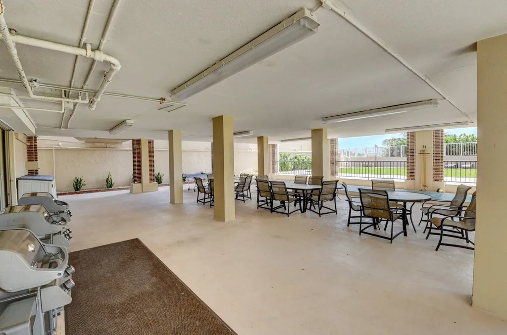 1180 S Ocean Boulevard Boca Raton FL 33432