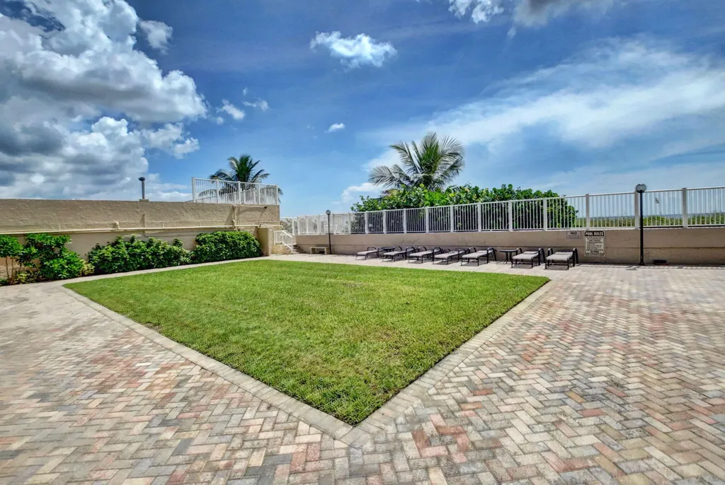1180 S Ocean Boulevard Boca Raton FL 33432