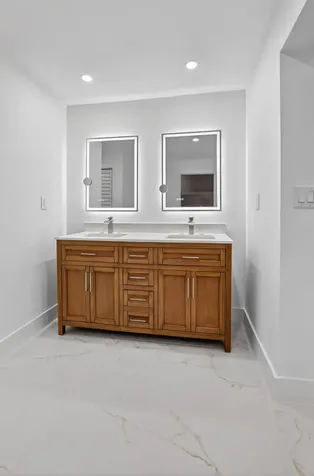 4701 NW 1st Place Deerfield Beach FL 33442