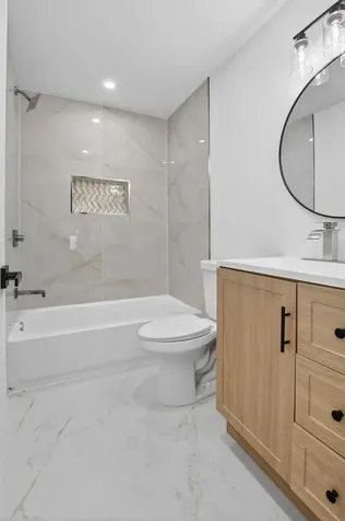 4701 NW 1st Place Deerfield Beach FL 33442