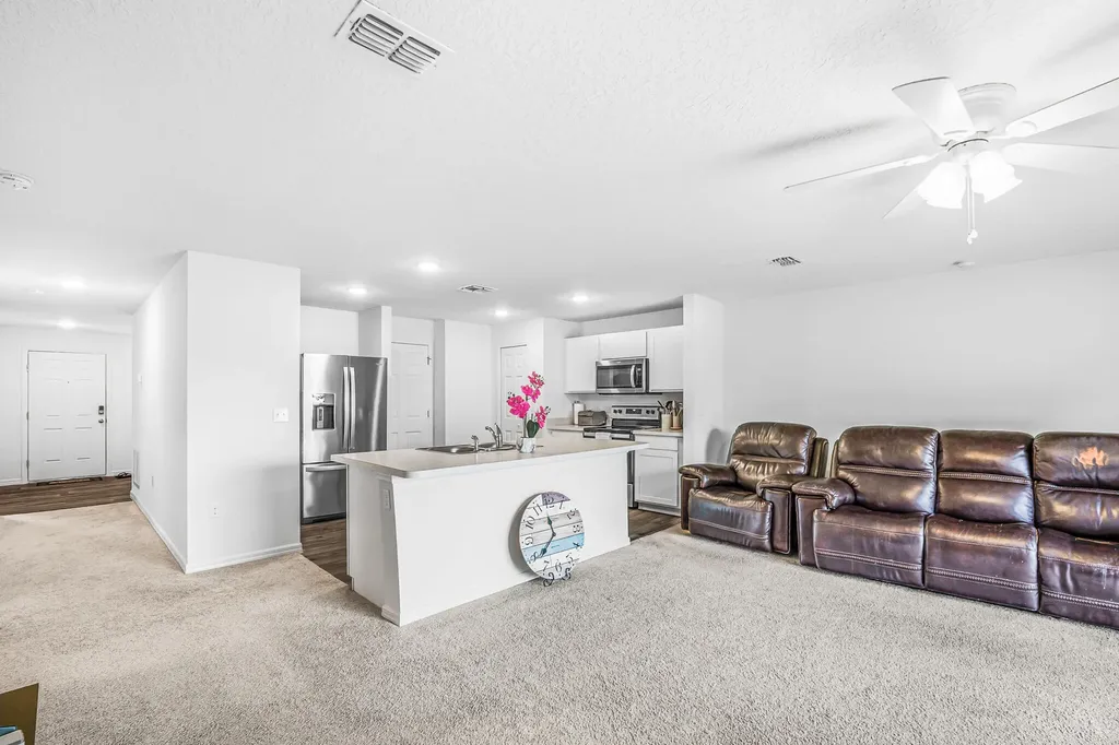 549 SW Prado Avenue Port St Lucie FL 34983