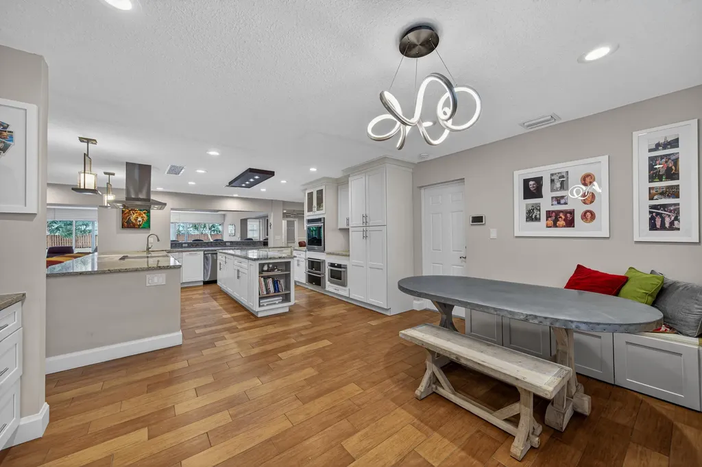 2535 SW 30th Terrace Fort Lauderdale FL 33312