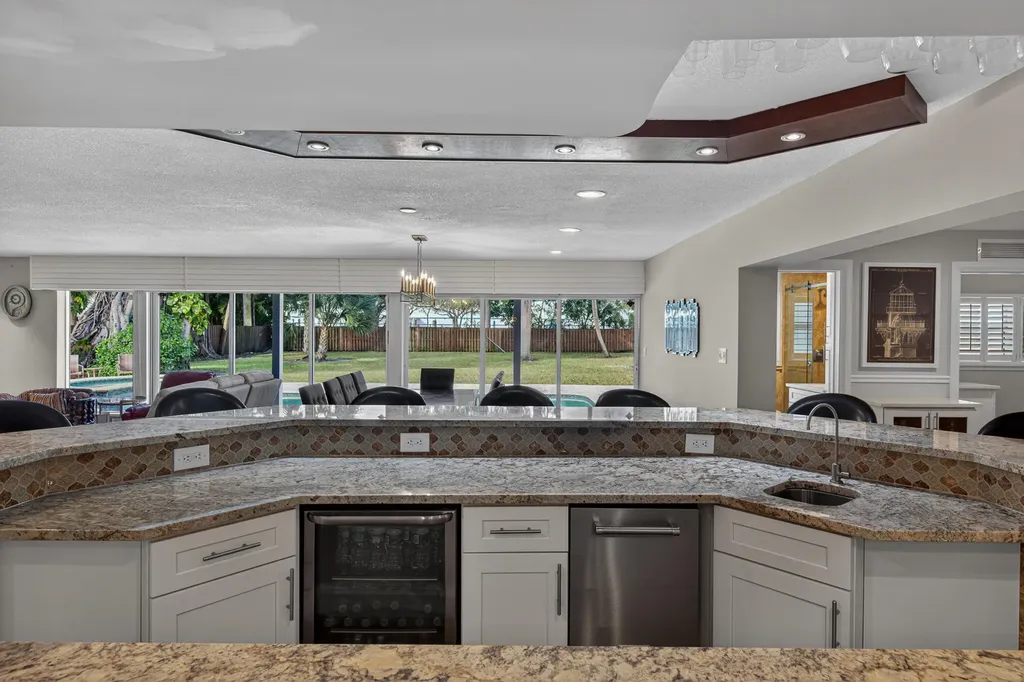 2535 SW 30th Terrace Fort Lauderdale FL 33312