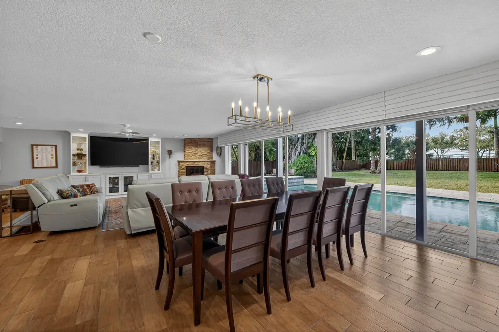 2535 SW 30th Terrace Fort Lauderdale FL 33312