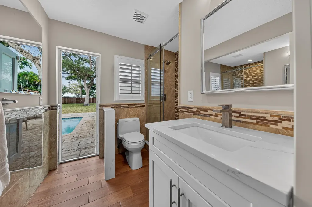 2535 SW 30th Terrace Fort Lauderdale FL 33312