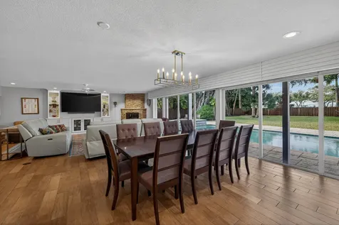 2535 SW 30th Terrace Fort Lauderdale FL 33312