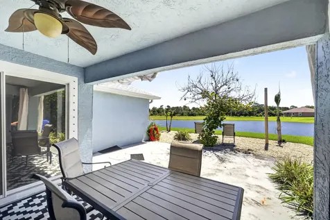 531 High Hawk Circle Vero Beach FL 32962