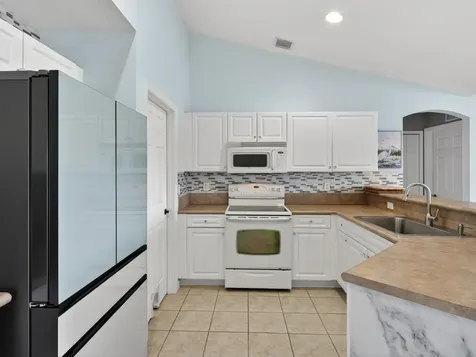 531 High Hawk Circle Vero Beach FL 32962