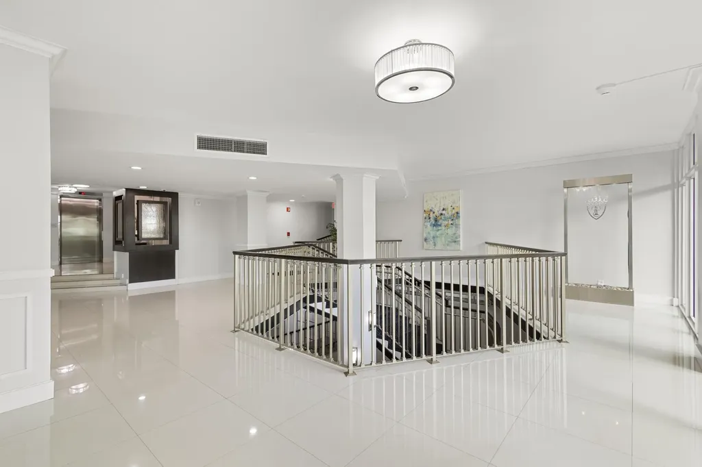 333 NE 21st Avenue Deerfield Beach FL 33441