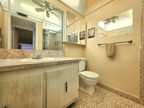 719 Flanders O Delray Beach FL 33484