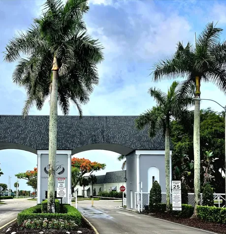 719 Flanders O Delray Beach FL 33484