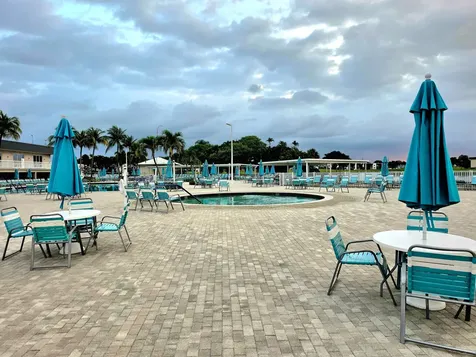 719 Flanders O Delray Beach FL 33484