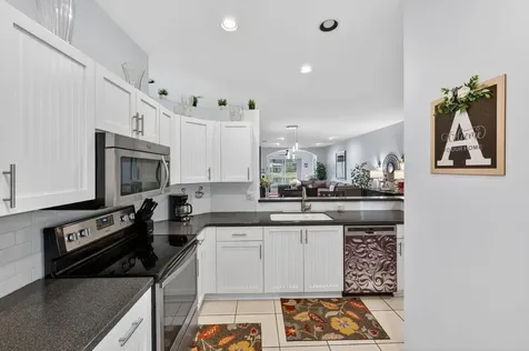 9572 N Crescent View Drive Drive N Boynton Beach FL 33437