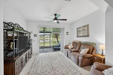 9572 N Crescent View Drive Drive N Boynton Beach FL 33437