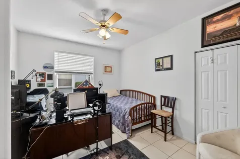 9572 N Crescent View Drive Drive N Boynton Beach FL 33437