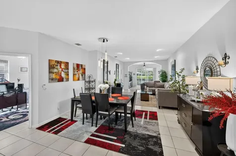 9572 N Crescent View Drive Drive N Boynton Beach FL 33437