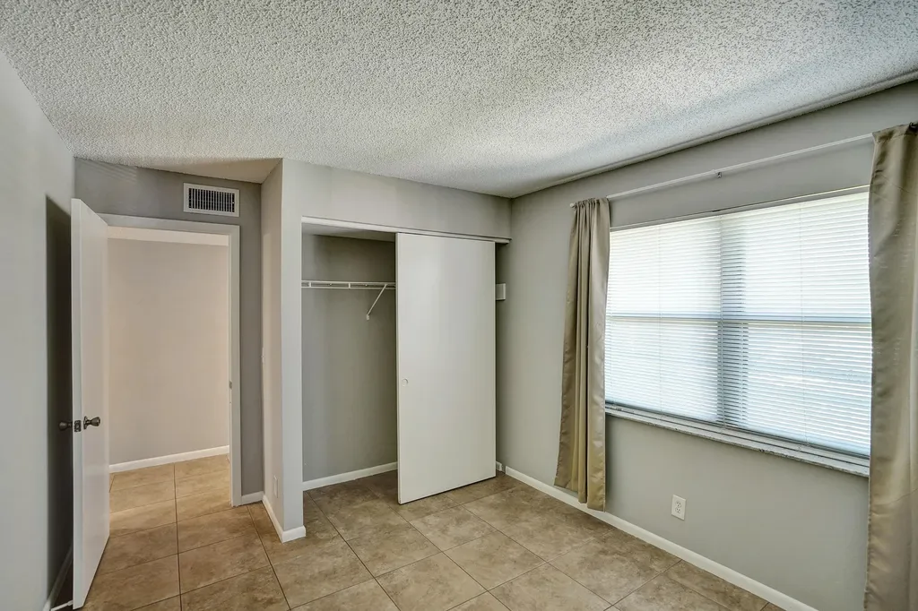 2906 SW 21st Terrace Delray Beach FL 33445