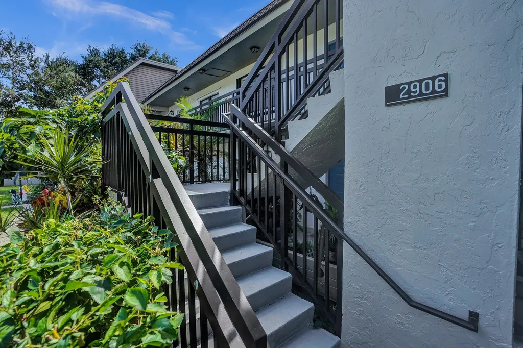 2906 SW 21st Terrace Delray Beach FL 33445
